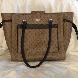Guess brown and tan hand bag perfect condition